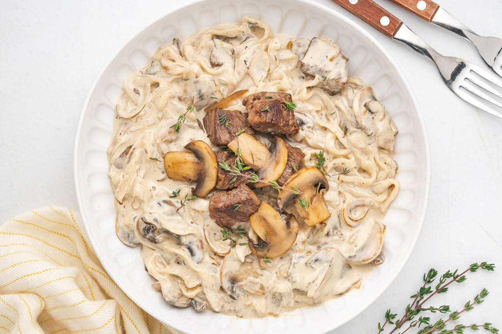 Creamy Low-Carb Steak and Mushroom Pasta